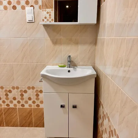 Krisz Apartman * Gyula